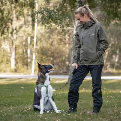 Arrak Rain Jacket naisten sade- ja kuoritakki, musta