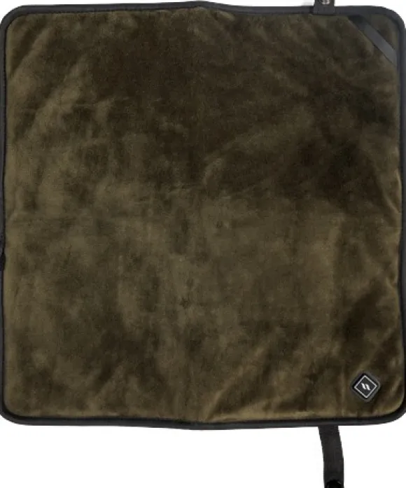 Back on Track Arev Heated Seat Cushion lämpöistuinalusta, Green