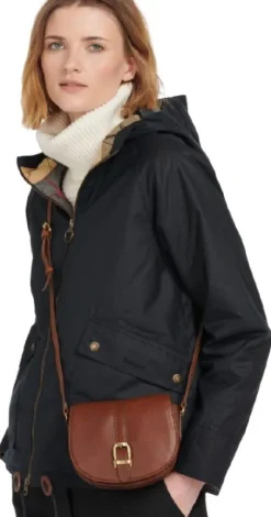 Barbour Laire Leather Saddle Bag naisten laukku, Brown