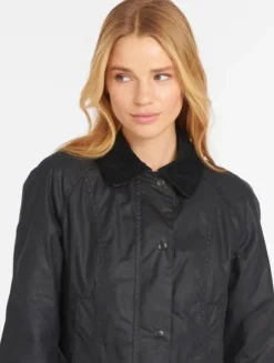 Barbour W's Beadnell Wax Jacket Navy