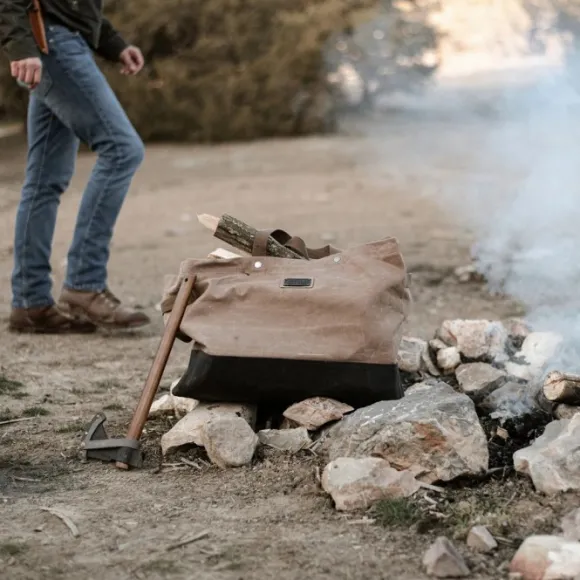 Barebones Neelum kassi, ruskea