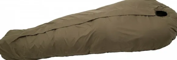 Carinthia Defence 1 Top L 4°C makuupussi