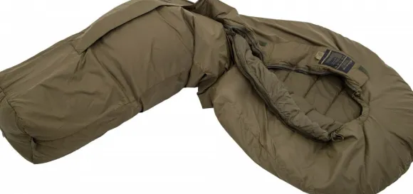 Carinthia Defence 1 Top L 4°C makuupussi