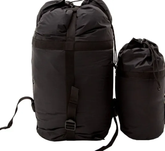 Carinthia kompressiopussi, M-koko, musta