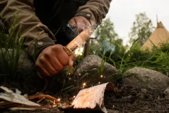 Casström Lars Fält veitsi tuluksilla