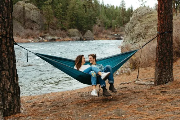 Eno DoubleNest Bluesign kahden hengen riippumatto, tummanharmaa/musta