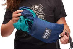 Eno DoubleNest Bluesign kahden hengen riippumatto, sininen/sinivihreä/oranssi