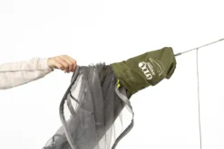 Eno JungleNest riippumatto hyttyssuojalla, vihreä