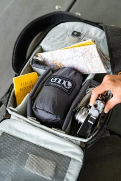 Eno TravelNest Hammock + Straps Combo riippumatto ja kiinnitysjärjestelmä, petrooli