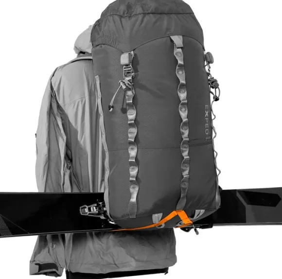 Exped Mountain Pro 30 M reppu, Black
