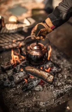 Hestra Ergo Grip Active Glove Musta