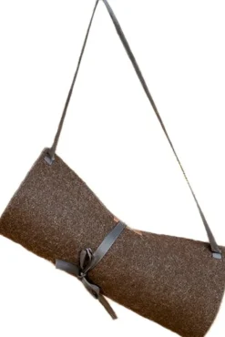 Jakele istuinalusta olkahihnalla