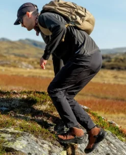 Keen M's Targhee IV Mid Waterproof Sea Turtle/Roasted Pecan