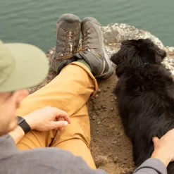 Keen Targhee III Mid Waterproof -vaelluskengät, musta/ruskea