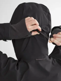 Klättermusen Asynja Jacket -naisten sadetakki, musta