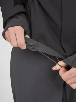 Klättermusen Asynja Jacket -naisten sadetakki, musta