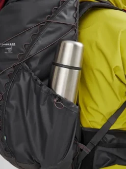 Klättermusen Brimer -reppu, 32 l, musta