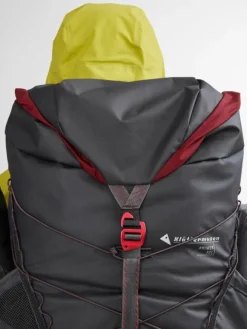 Klättermusen Brimer -reppu, 32 l, musta