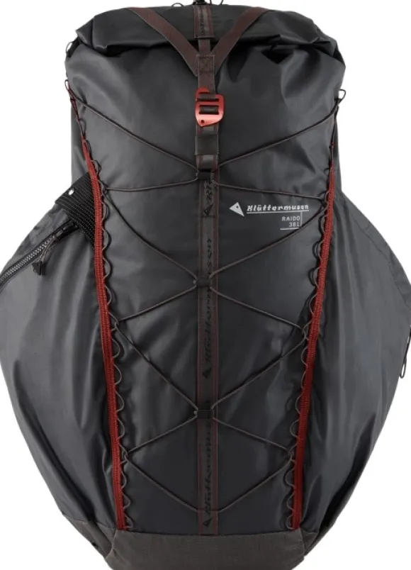 Klättermusen Raido 2.0 Backpack reppu, 38L, mustaharmaa