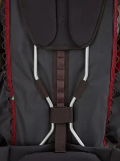 Klättermusen Raido 2.0 Backpack reppu, 38L, mustaharmaa