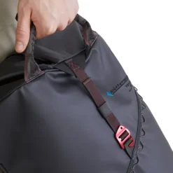Klättermusen Ydalir Duffelbag varustekassi, 25L, musta