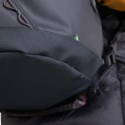 Klättermusen Ydalir Duffelbag varustekassi, 25L, musta