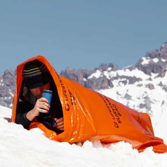 Lifesystems Survival Bag 1-2 henkilöä