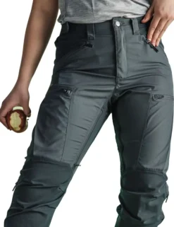 Lundhags Makke High Waist Curved Pant naisten ulkoiluhousut, musta