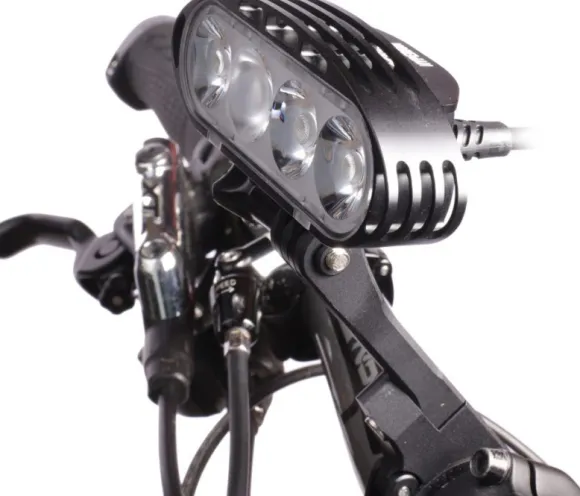 M Tiger Sports Hyperion-II otsalamppu