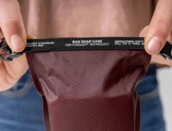 Matador FlatPak Soap Bar Case saippuakotelo, Garnet