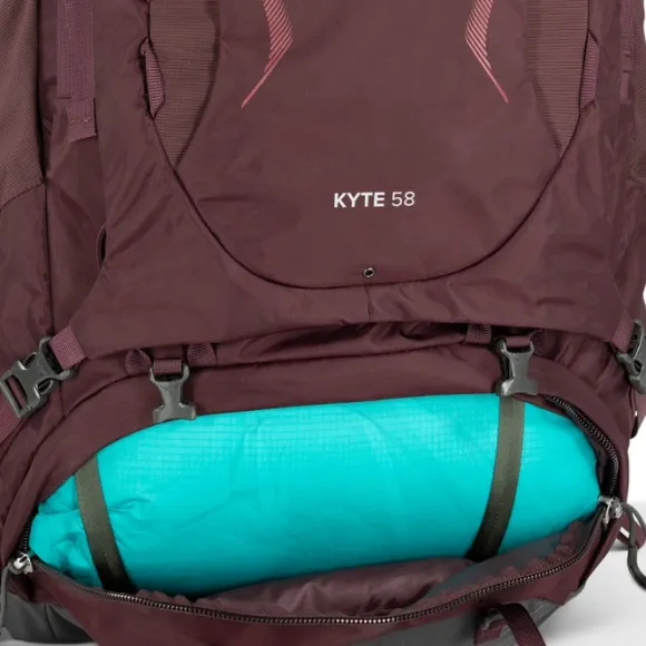 Osprey Kyte 58 naisten rinkka, ruskeapunainen