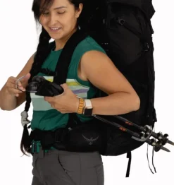 Osprey W's Tempest 44 Black/Coal Grey