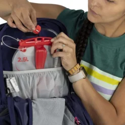 Osprey W's Tempest 11 Deep Fig/Hotspot Pink