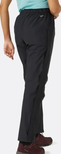 Rab Downpour Eco Full Zip Pants naisten kuorihousut, musta