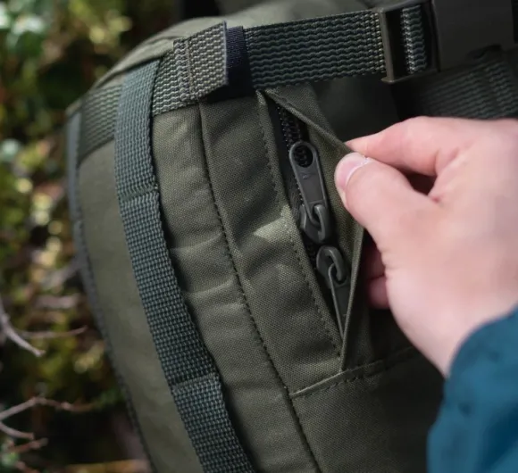 Savotta Side Pouch sivutasku, 6 L, musta