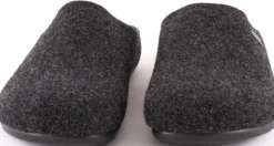 Shepherd Jon tohvelit, musta