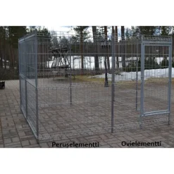 Suomi-koiratarhan ovielementti