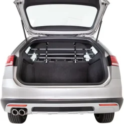 Trixie turvakalteri farmariautoon