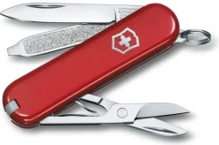 Victorinox Classic SD monitoimityökalu, punainen