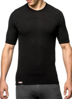 Woolpower Tee 200 lyhythihainen kerrastopaita, unisex, musta